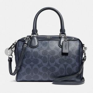 🆕️Authentic Coach Bennett Satchel